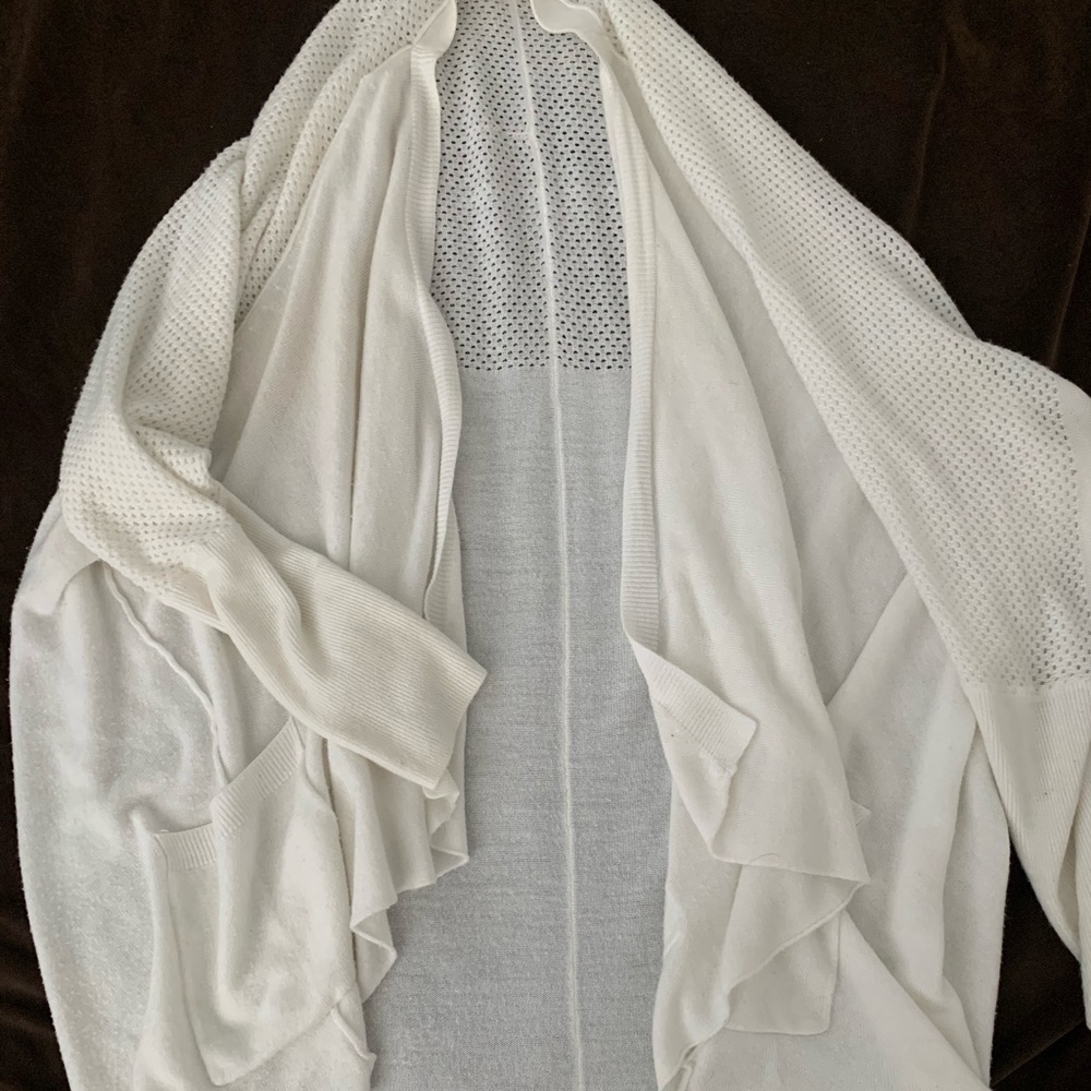 White High Low Cardigan